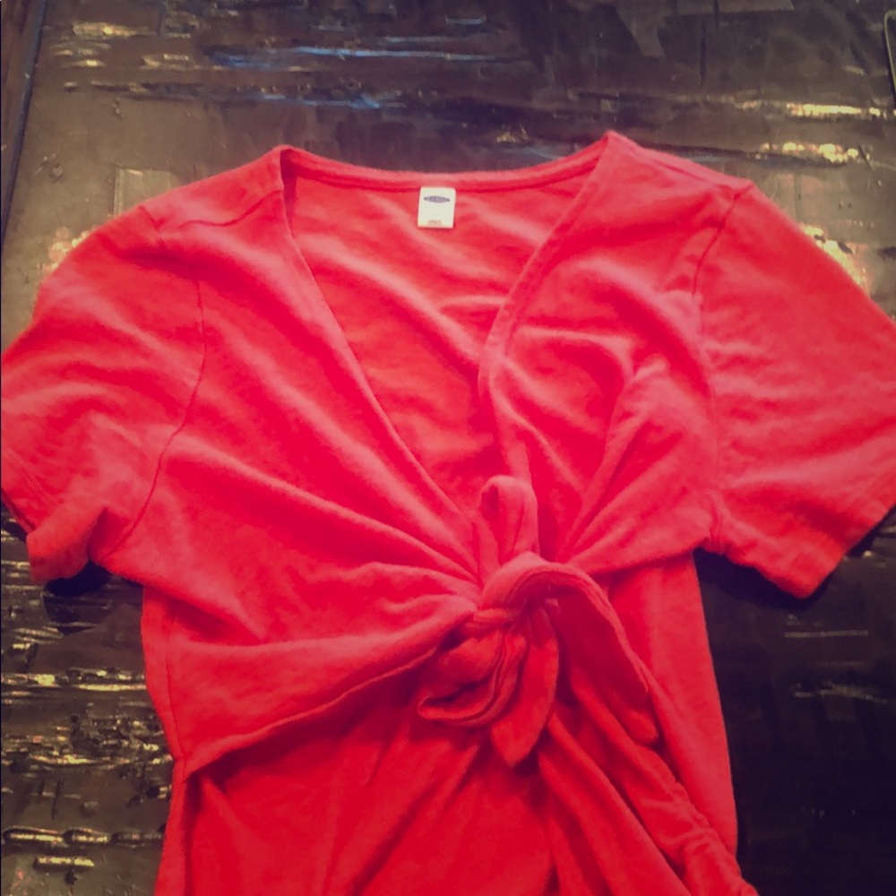 Short sleeve maternity top